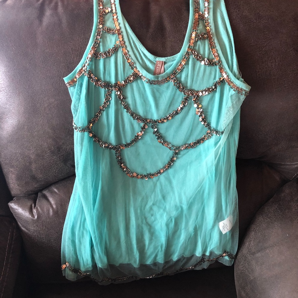 Tank top
